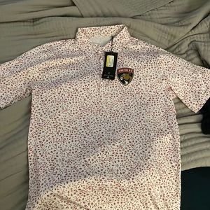 Brand new with tags. Florida panthers Antigua size Small. Red floral
